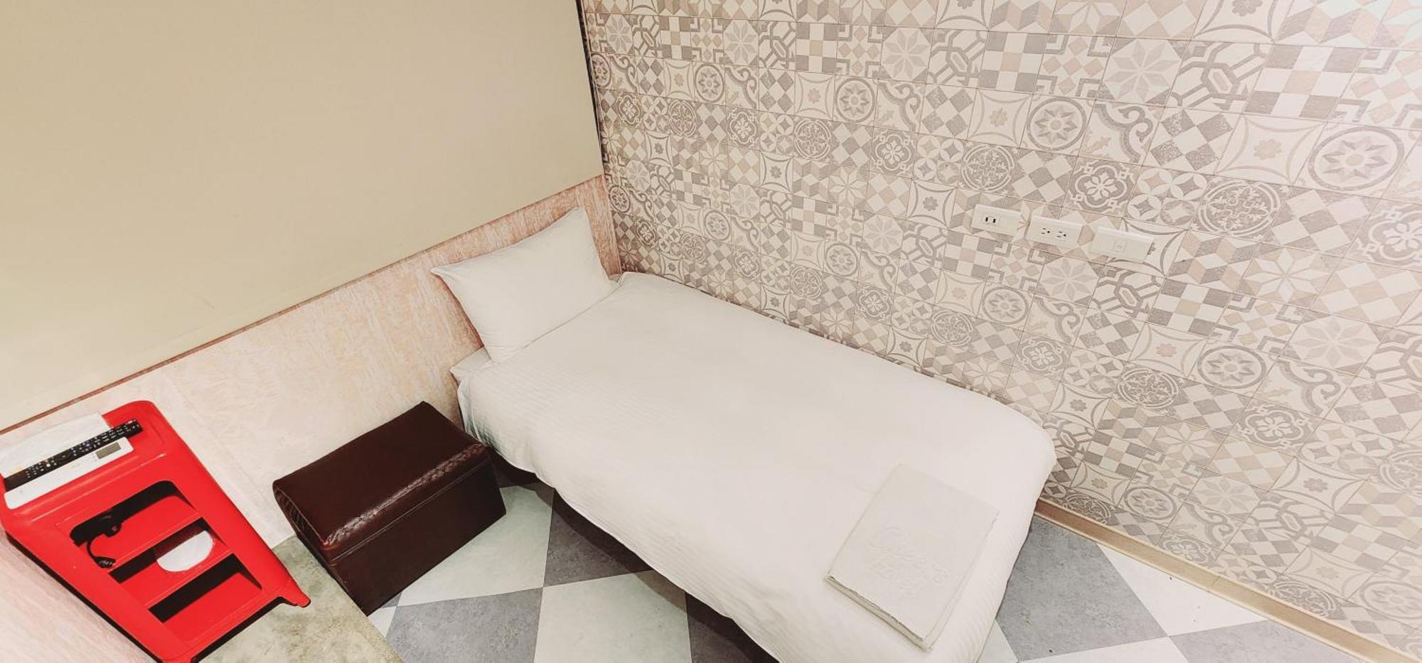 Cheers Loft Self Check-In Hotel Taipei Esterno foto